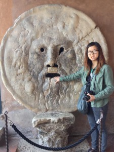 Jamie Baik '14, Studio Art major, in Italy